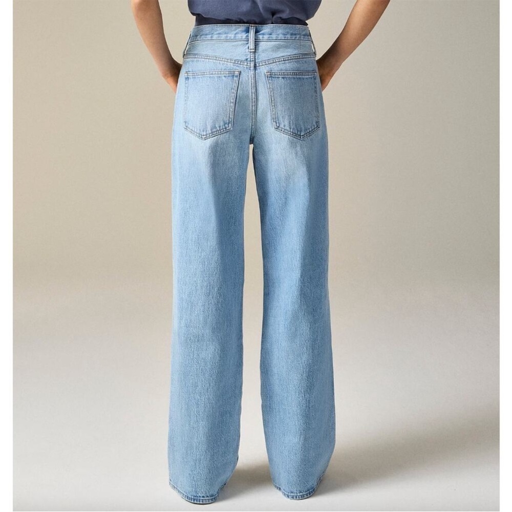 J Crew 84' Low Rise Wide Leg Jeans Light Wash Baggy Distressed Size 28 NWT